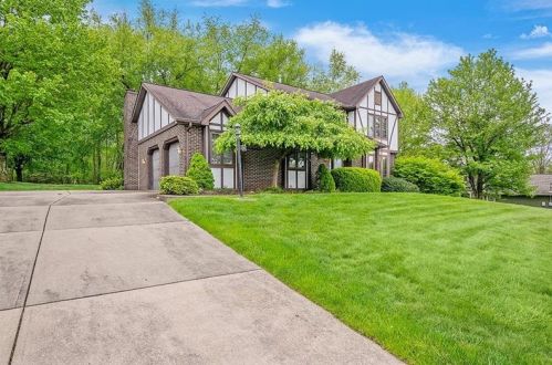 400 Finnin Rd, New Kensington, PA 15068-6808
