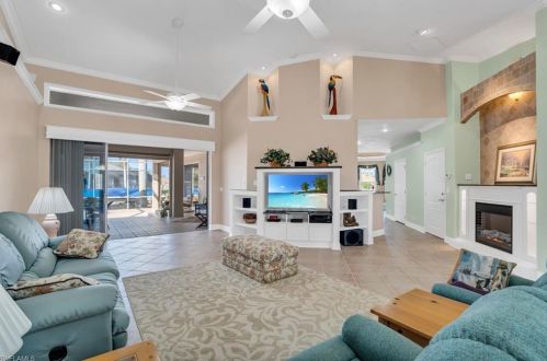 4402 12 Pl, Cape Coral FL  33904-5342 exterior