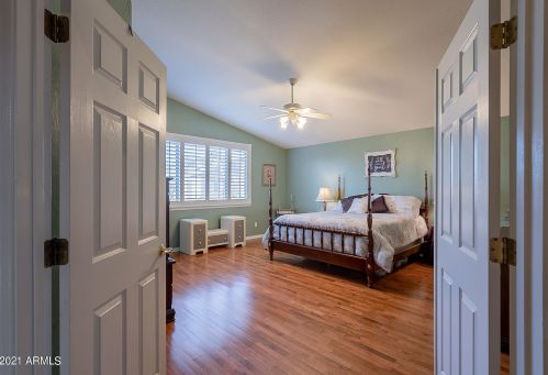 7002 Lone Cactus Dr, Glendale AZ 85308-9508 exterior