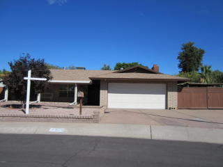 3220 Ironwood Dr, Phoenix, AZ 85051-1234