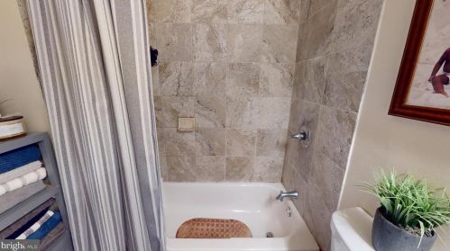 2251 Mount View Pl, Washington DC  20020-5219 exterior