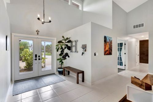 10440 Jupiter Narrows Dr, Hobe Sound FL 33455-3254 exterior