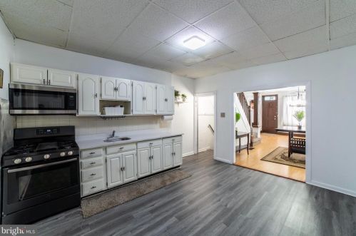 98 State St, Camden NJ  08102-2109 exterior