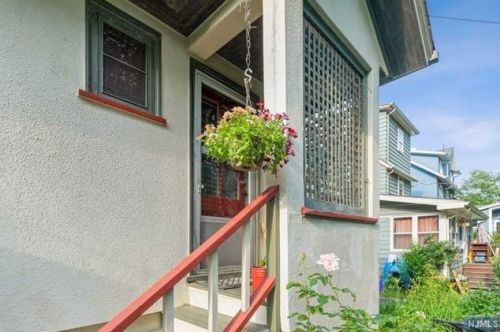 16 Godfrey Rd, Montclair NJ  07043-1310 exterior