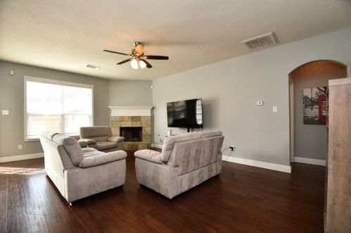 8514 Sports Haven Dr, Humble TX  77346-6000 exterior