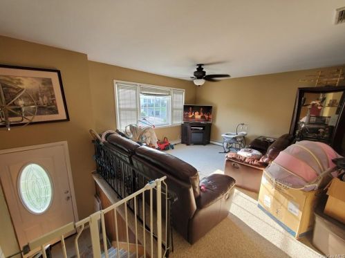27 Farley Dr, Stony Point, NY 10980-1428