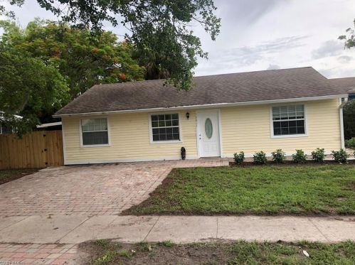 10821 Dean St, Bonita Springs, FL 34135-9031