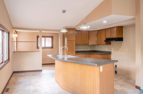 526 Lake St, Chisholm MN  55719-1334 exterior