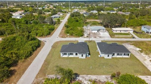 2929 3rd St, Lehigh Acres FL  33936-1875 exterior