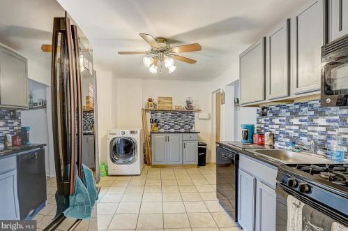 132 Viaduct Ave, Downingtown PA  19335-2847 exterior