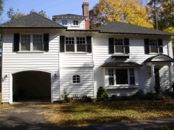 12 Albion St, Newton, MA 02459-2120