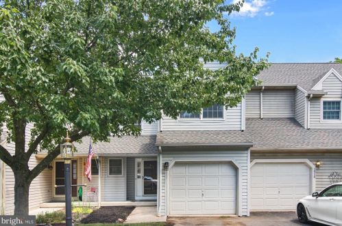 1914 Deer Path Rd, Harrisburg, PA 17110-3918