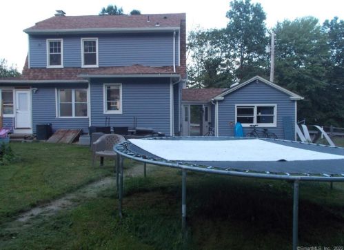 146 Emmett Ave, Derby CT  06418-1232 exterior