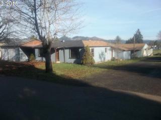 494 Anne St, Yoncalla, OR 97499-9636