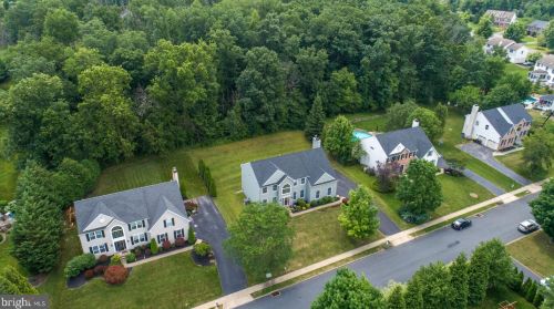 5485 Jillian Way, Pipersville, PA 18947-1184