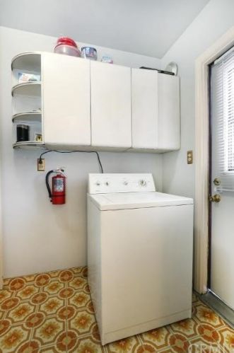 6016 Sugarwood St, Lakewood CA  90713-2444 exterior