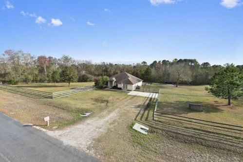 3979 Pinto Rd, Middleburg, FL 32068-3768
