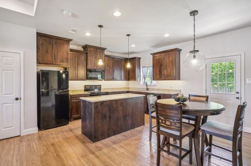 4707 Henry St, Greenville TX  75401-3021 exterior