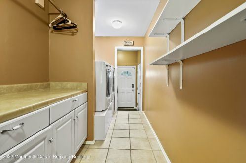 119 Heritage Dr, East Freehold NJ 07728-3185 exterior