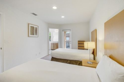 2736 Coupe St, Kissimmee FL  34746-7120 exterior