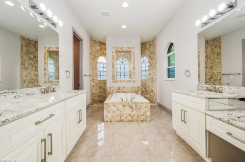 3120 68 St, Naples FL 34105-7225 exterior