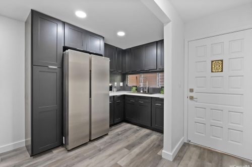 98-621 Kilinoe St, Aiea, HI 96701