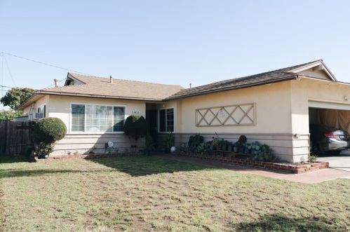 24424 Fries Ave, Long Beach, CA 90745-6508