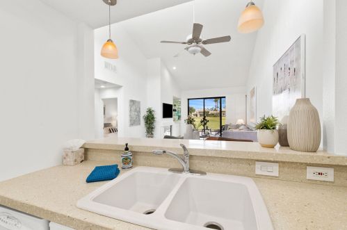 54720 Shoal Crk, La Quinta CA  92253-4782 exterior
