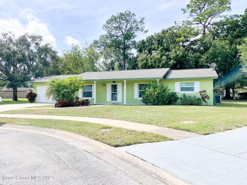 2700 Henry Ct, Titusville, FL 32780-4917