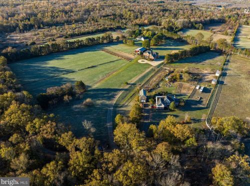 14980 Deepwood Ln, Nokesville VA  20181-2602 exterior