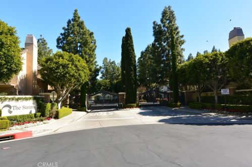 86 Anjou, Newport Beach, CA 92657-1039