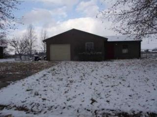 8821 Shawnee Dr, Columbus, IN 47201-8851