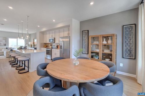 5995 Mccomb St, Crozet VA  22932-3023 exterior