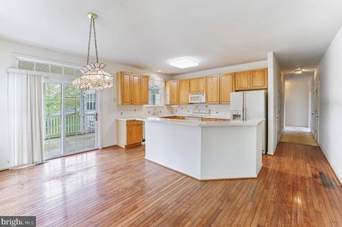 808 Phipps Woods Ct, Glen Mills PA  19342-2243 exterior