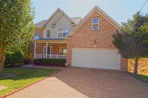 1557 Bridgecrest Dr, Antioch, TN 37013-1925