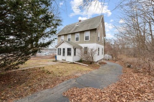 94 Lathrop Rd, Uncasville, CT 06382-2615