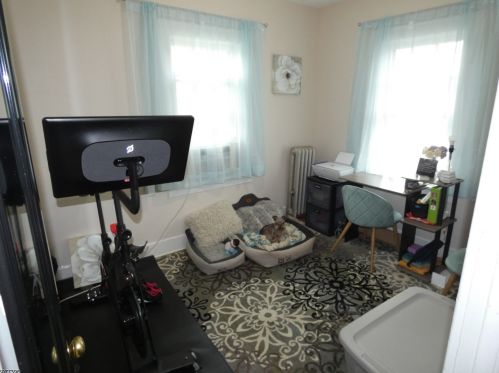 109 Tompkins Ave, South Plainfield NJ  07080-3042 exterior