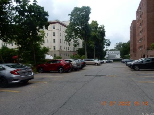 465 Lincoln Ave, Mount Vernon NY  10552-3598 exterior