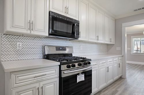 406 Brea Blvd, Brea CA  92821-3301 exterior