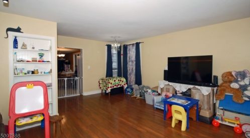 108 Mansfield St, Belvidere NJ  07823-1506 exterior