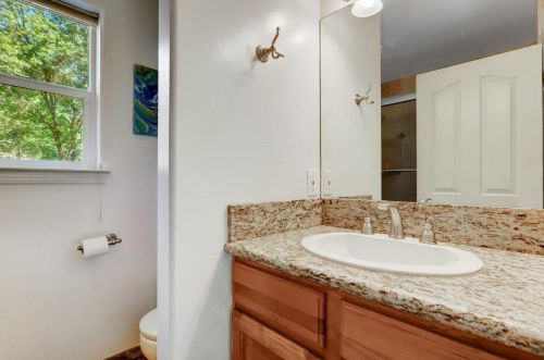 10790 Alta Sierra Dr, Grass Valley CA  95949-6842 exterior