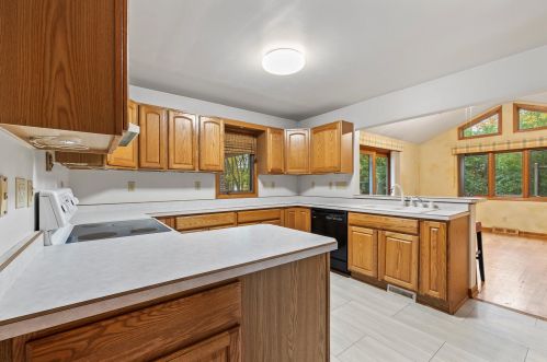 13311 Ferguson Rd, Waukesha WI  53151-2503 exterior