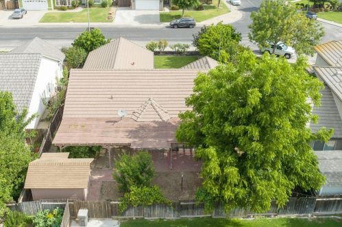 20165 Rhinestone Dr, Hilmar, CA 95324-9050