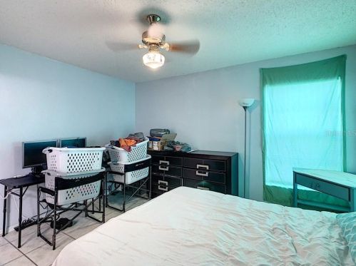 701 Platypus Ct, Kissimmee FL 34759-4324 exterior