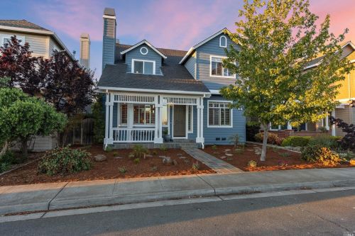 767 J St, Benicia, CA 94510-2502
