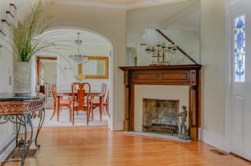 695 Ocean Rd, South Kingstown RI  02882-1374 exterior
