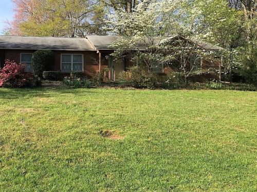 2412 Wickham Rd, Kernersville, NC 27284-4353