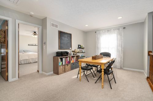 7440 Old Riv Dr, Blacklick OH  43004-7126 exterior