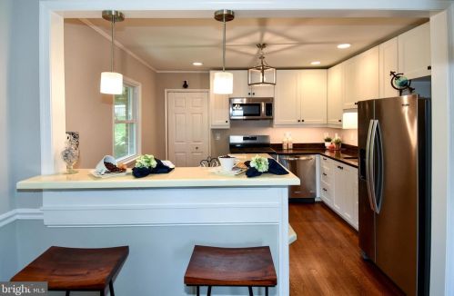 8913 Lagrange St, Lorton VA  22079-1626 exterior