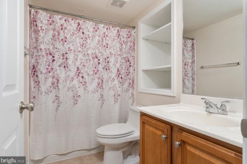 1305 Preserve Ln, Fredericksburg VA  22401-8417 exterior